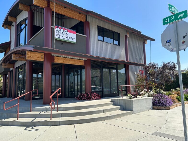 More Photos Of 1030 41st Ave, Santa Cruz Storefront Retail Office For Lease
