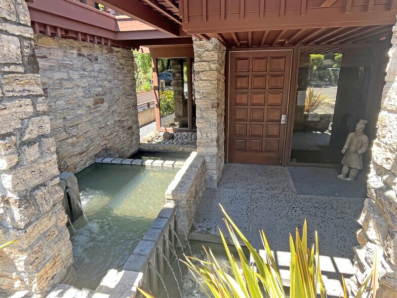 More Photos Of 823 Sonoma Ave, Santa Rosa Office For Lease