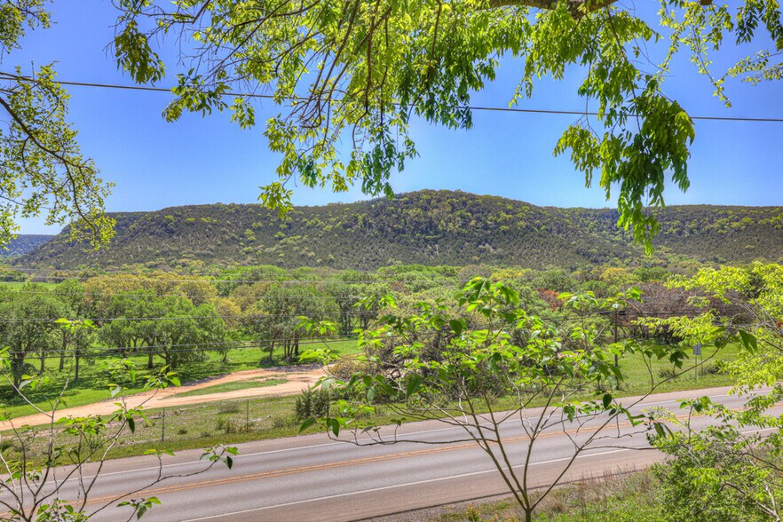 More Photos Of 200 Peggs Pl, Canyon Lake Specialty For Sale