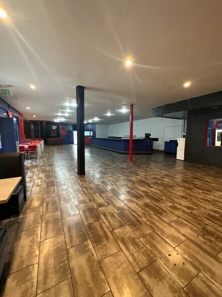 More Photos Of 1901-1903 W Olympic Blvd, Los Angeles Hotel For Lease