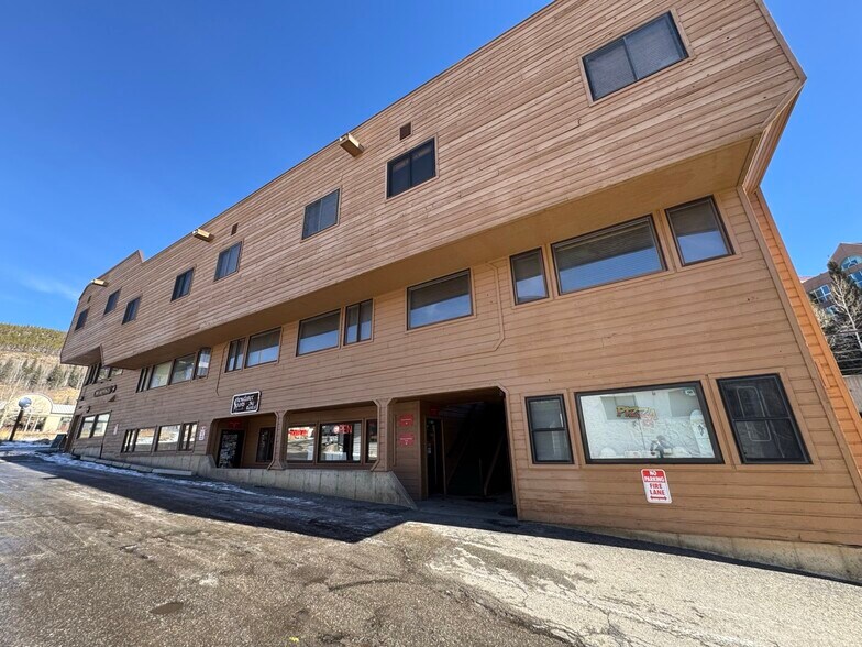 More Photos Of 23024 US Highway 6, Keystone Office For Sale