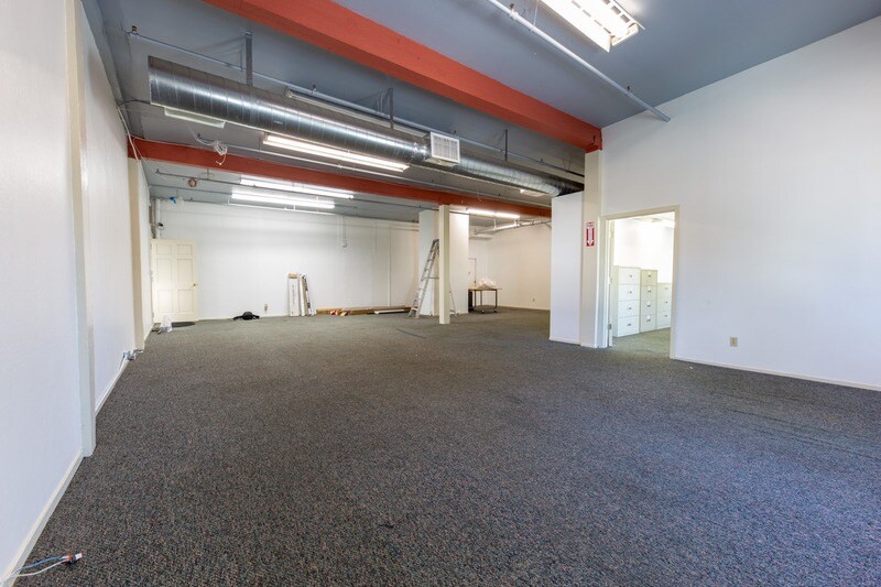 More Photos Of 1595 Fairfax Ave, San Francisco Warehouse For Lease