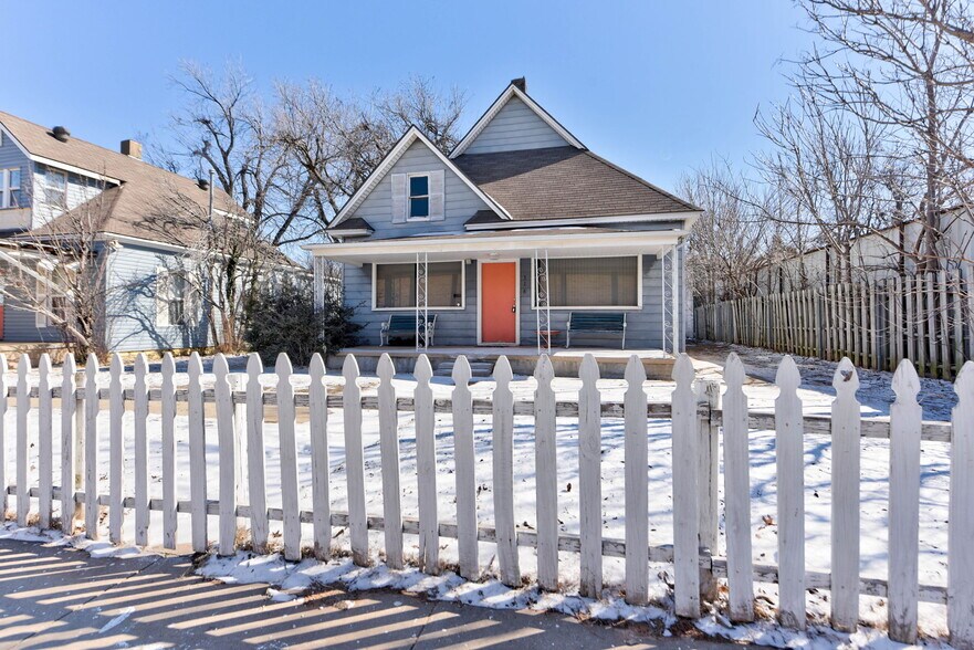 More Photos Of , El Reno Office For Sale