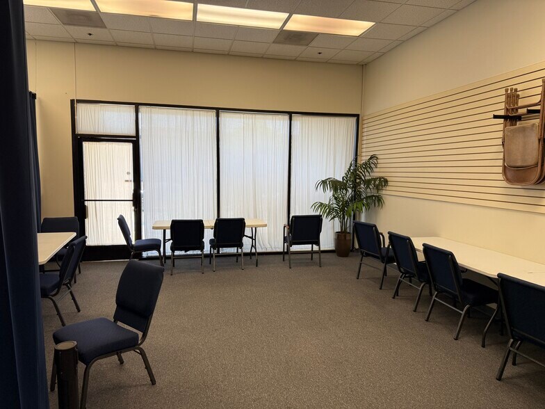 More Photos Of 1100 Industrial Rd, San Carlos Research And Development For Sale