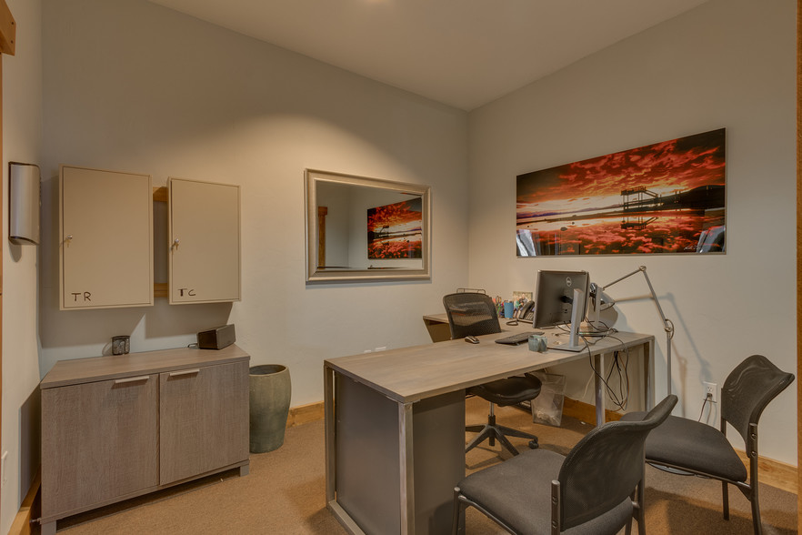 More Photos Of 10010 Church St, Truckee Office Residential For Sale