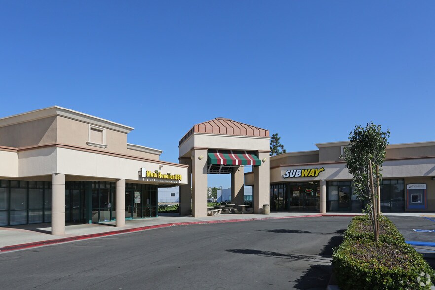 More Photos Of 17850-17870 Newhope St, Fountain Valley General Retail For Lease