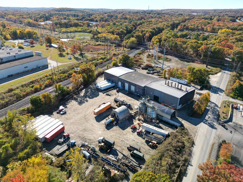 More Photos Of 109 Creeper Hill Rd, North Grafton Truck Terminal For Sale
