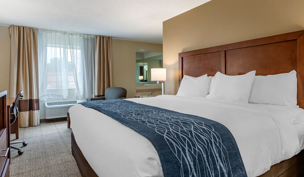 More Photos Of 9742 Woodlane Dr, Dimondale Hotel For Sale