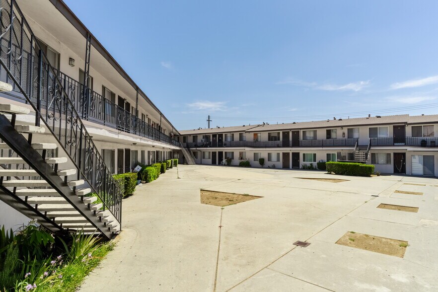 More Photos Of 11441 Asher St, El Monte Apartments For Sale
