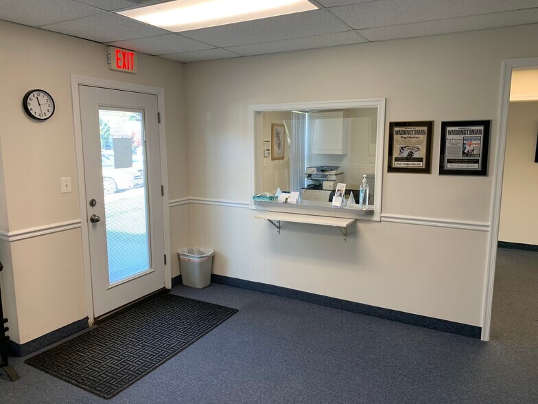 More Photos Of 13217-19821 Executive Park Ter, Germantown Medical For Lease