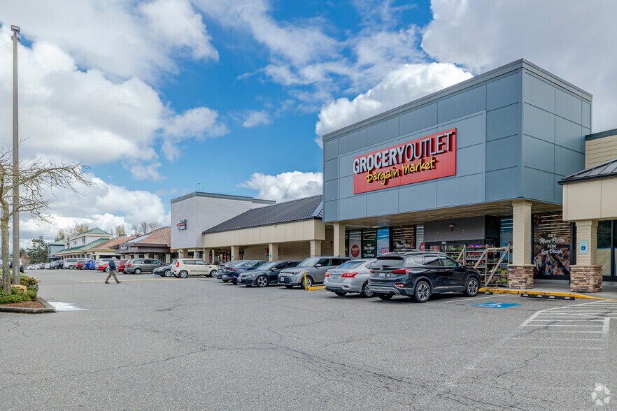 More Photos Of 4423-4621 S Meridian Ave, Puyallup General Retail For Lease