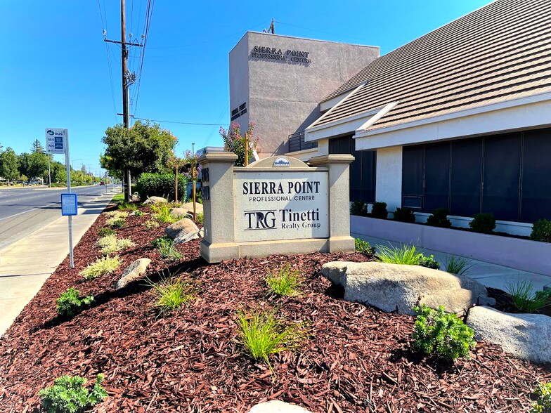 More Photos Of 2926 G St, Merced Office For Lease