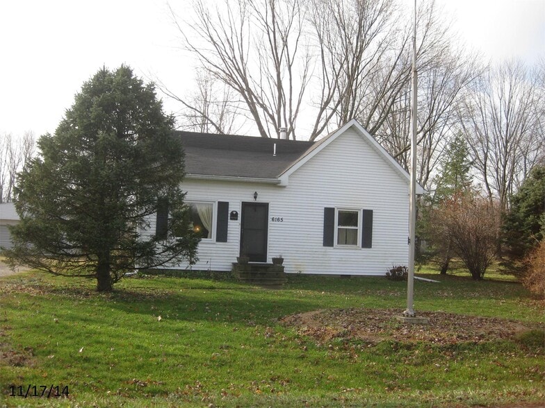 Primary Photo Of 6165 W Station Way, Greenfield Schools For Sale