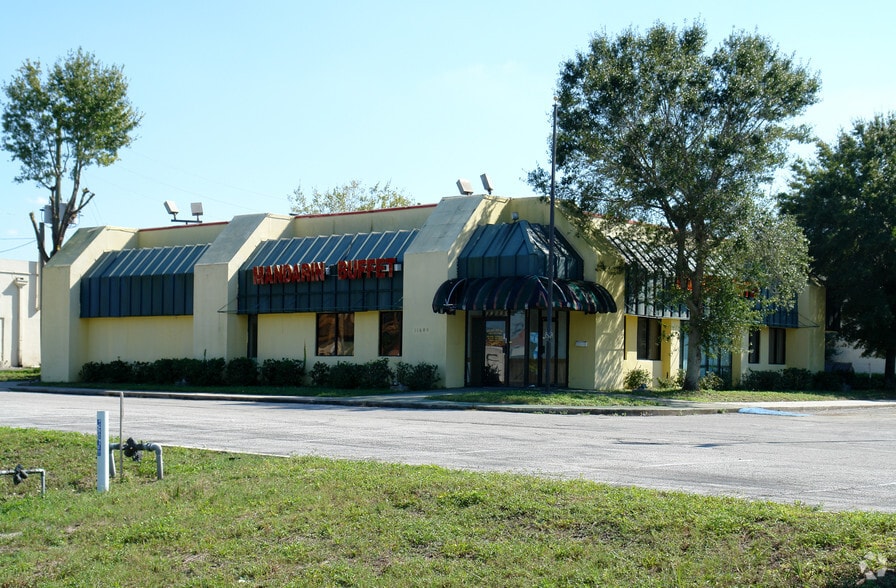 Primary Photo Of 11680 E Colonial Dr, Orlando Restaurant For Sale