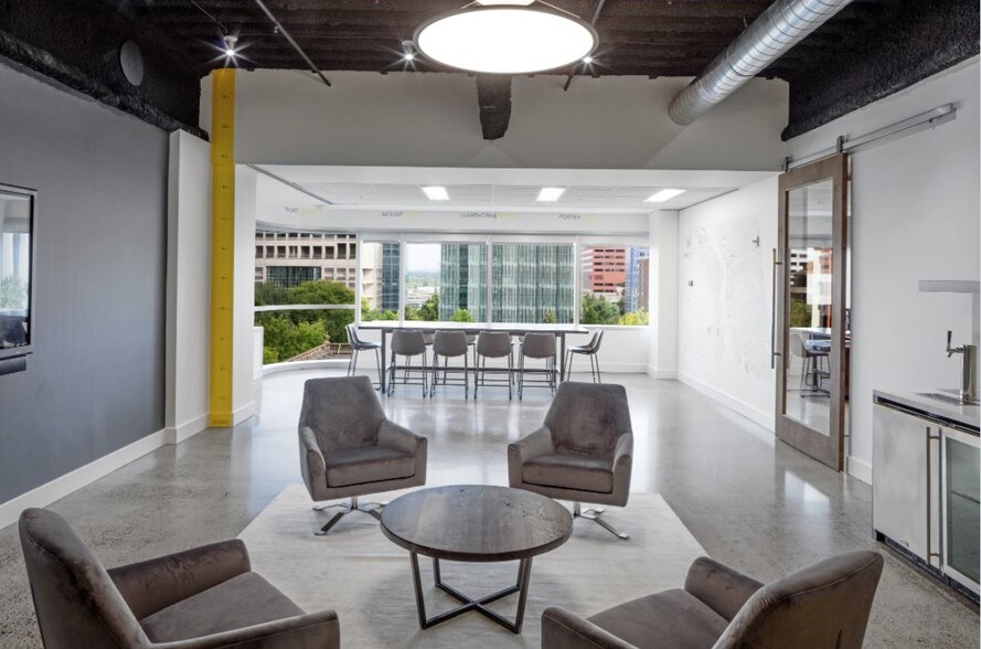 More Photos Of 1211 SW 5th Ave, Portland Office For Lease
