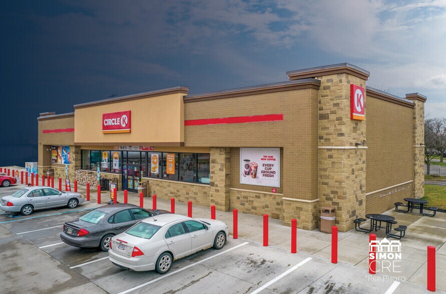 Primary Photo Of 23170 163rd Ave ave, Surprise Service Station For Sale