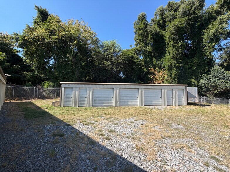 More Photos Of 1200 Dean Ave SE, Rome Self Storage For Sale