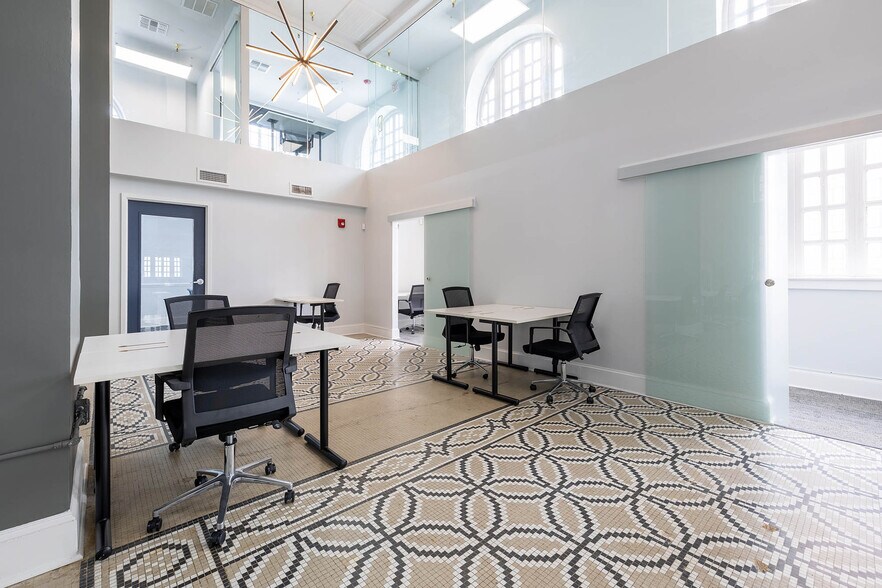 More Photos Of 37 N Orange Ave, Orlando Coworking Space
