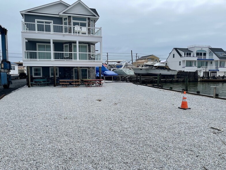 More Photos Of 3110 Long Beach Blvd, Long Beach Township Marina For Sale