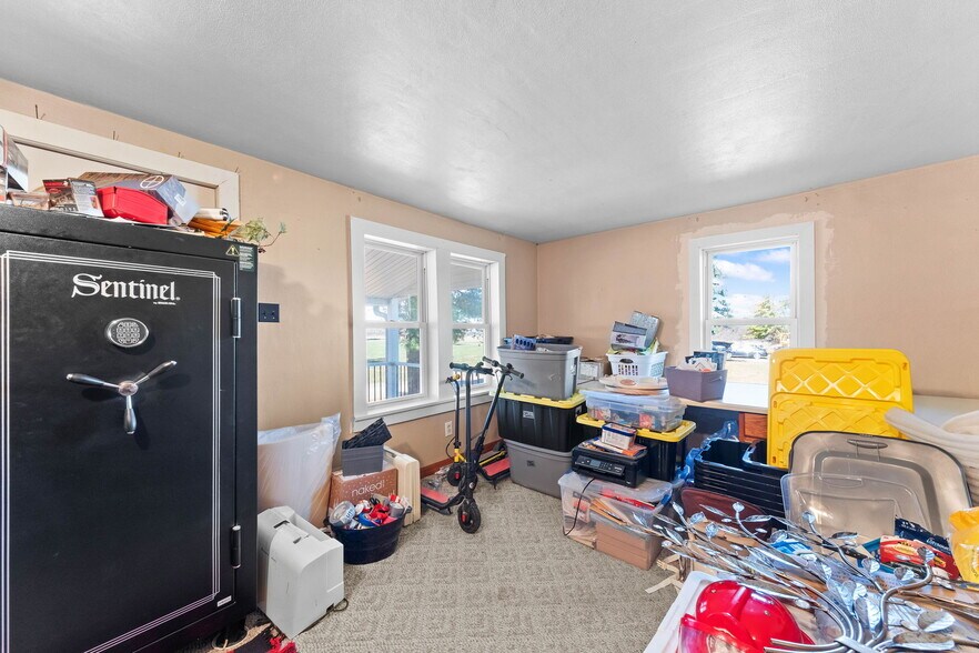 More Photos Of 29560 Reames Ln, Jonesburg Industrial For Sale