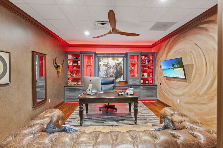 More Photos Of 15167 331 Business, Freeport Office For Sale