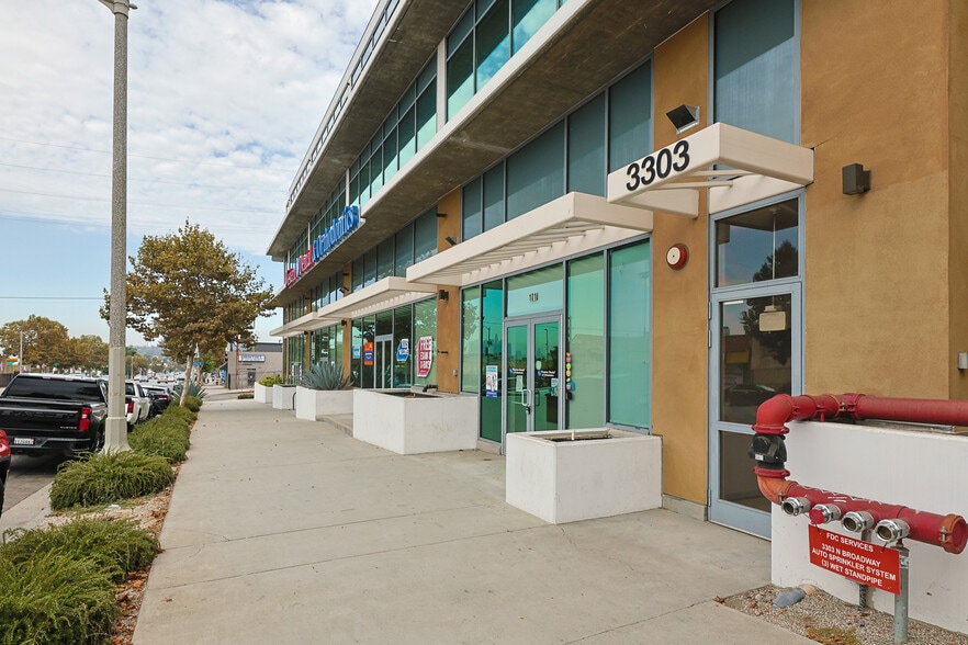 More Photos Of 3331 N Broadway, Los Angeles Office For Sale