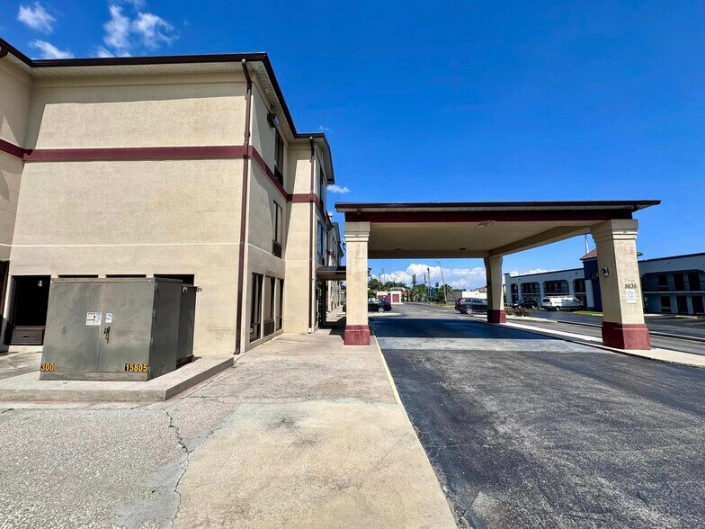 More Photos Of 5635 Tillmans Corner Pky, Theodore Hotel For Sale