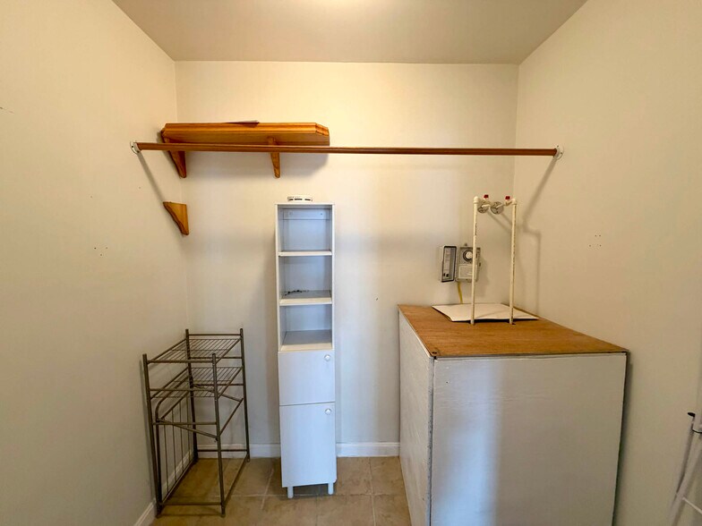 More Photos Of 1447 William St, Baltimore Apartments For Sale