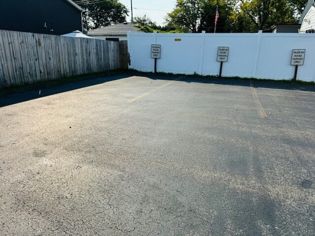 More Photos Of 135 Division St, North Tonawanda Office For Lease