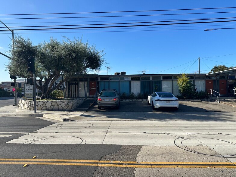 More Photos Of 1126 N Flower St, Santa Ana Medical For Sale