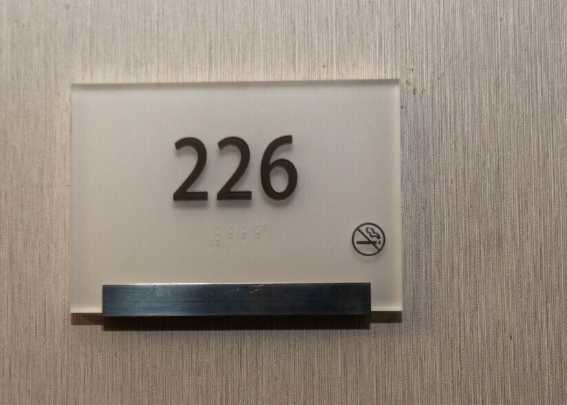 More Photos Of 101 W Fayette St, Baltimore Apartments For Sale