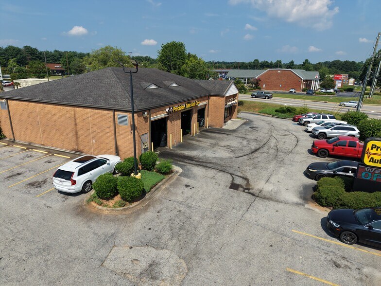 More Photos Of 1300-1500 McDonough Pky, McDonough Unknown For Lease