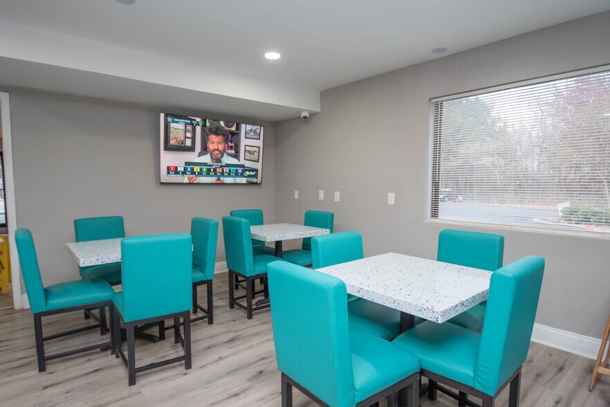 More Photos Of 750 Cobb Place Blvd NW, Kennesaw Hotel For Sale