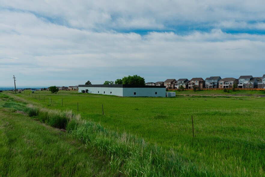 More Photos Of 16800 Highway 72, Arvada Flex For Sale