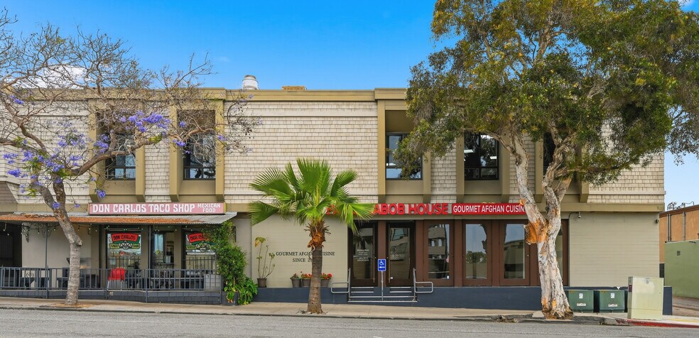 More Photos Of 727-737 Pearl St, La Jolla Medical For Lease