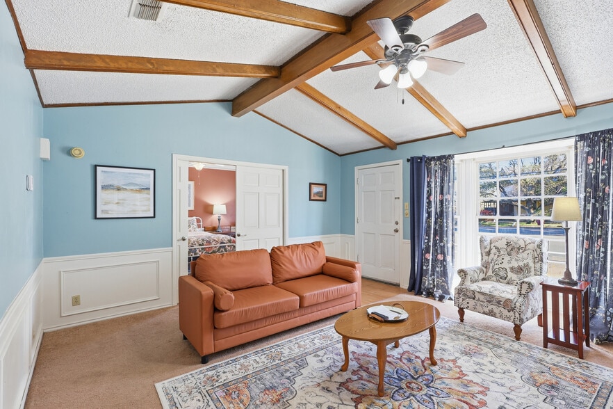 More Photos Of 201 N State St, Fort Davis Hotel For Sale