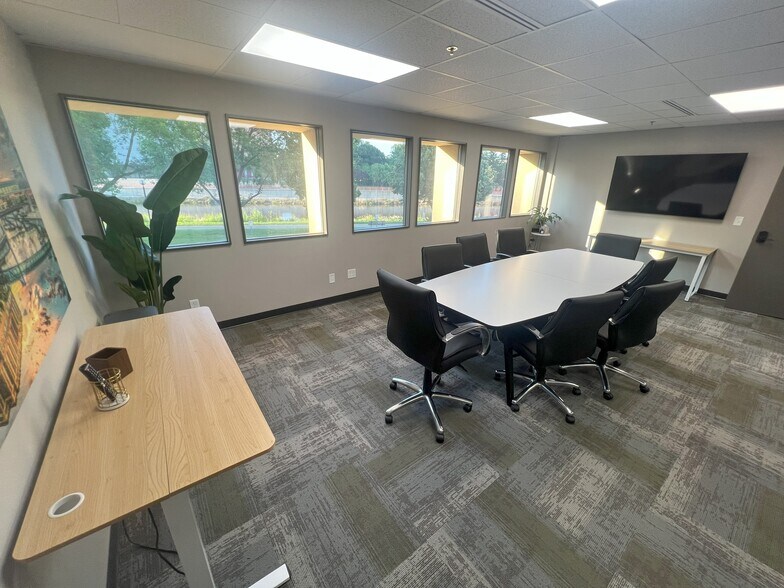 More Photos Of 300 3rd Ave SE, Rochester Medical For Sale