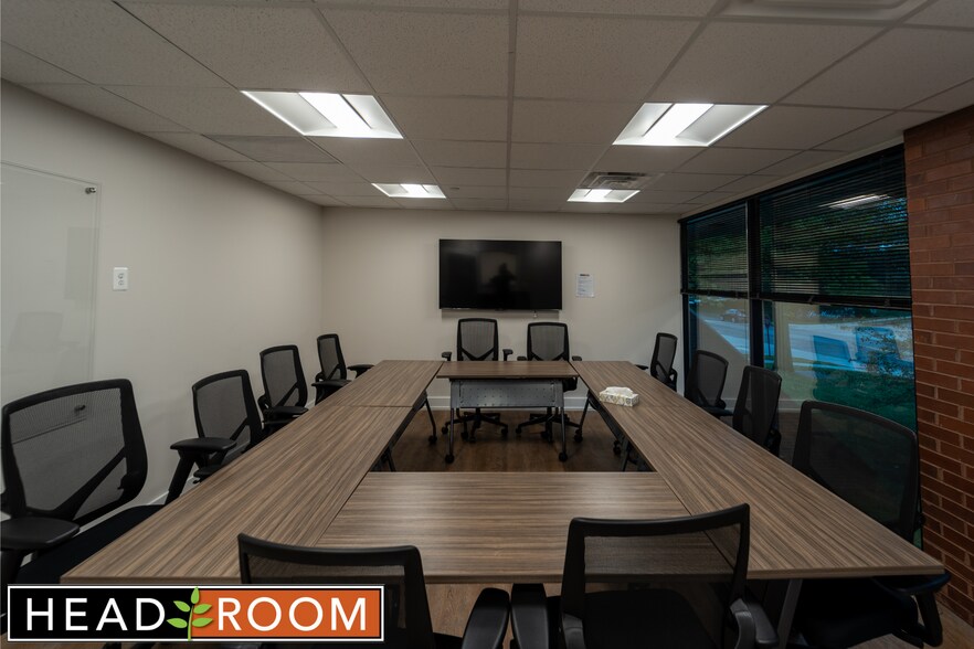 More Photos Of 230 Sugartown Rd, Wayne Coworking Space