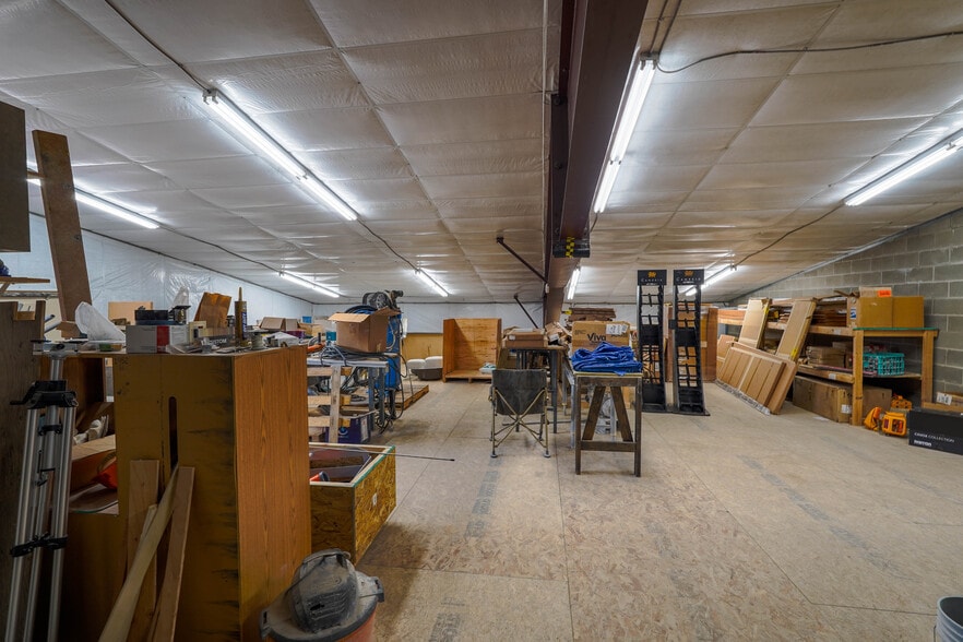 More Photos Of 105 Rocky Cliff Ln, Kalispell Industrial For Sale