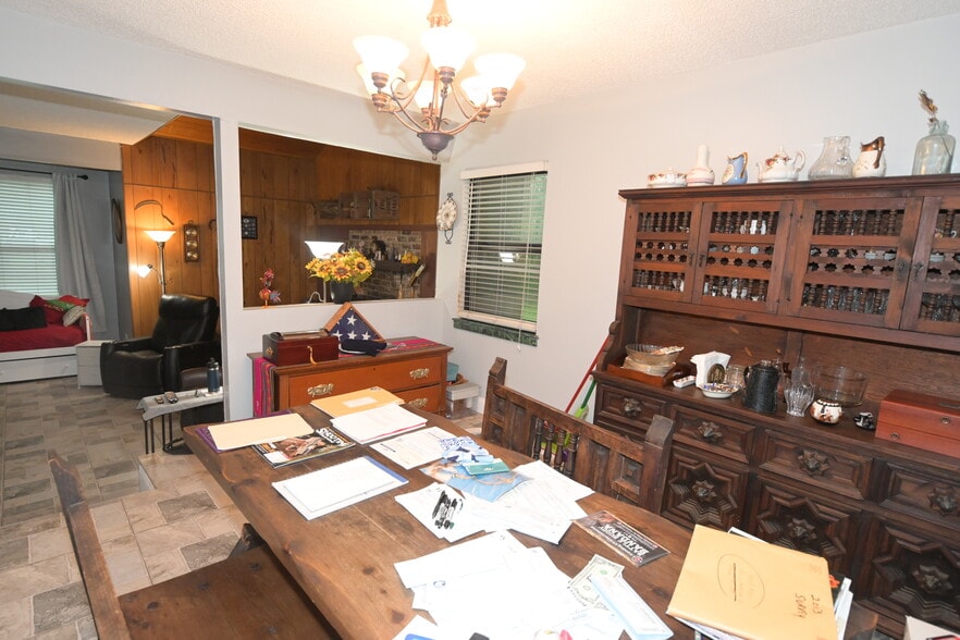 More Photos Of 2101 S Goldenrod Rd, Orlando Storefront For Sale