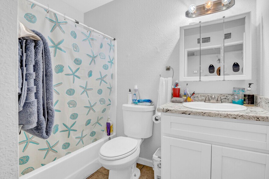 More Photos Of 3027-3045 E Grandview Rd, Phoenix Apartments For Sale