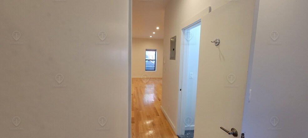 More Photos Of 193 Sackett St, Brooklyn Apartments For Sale