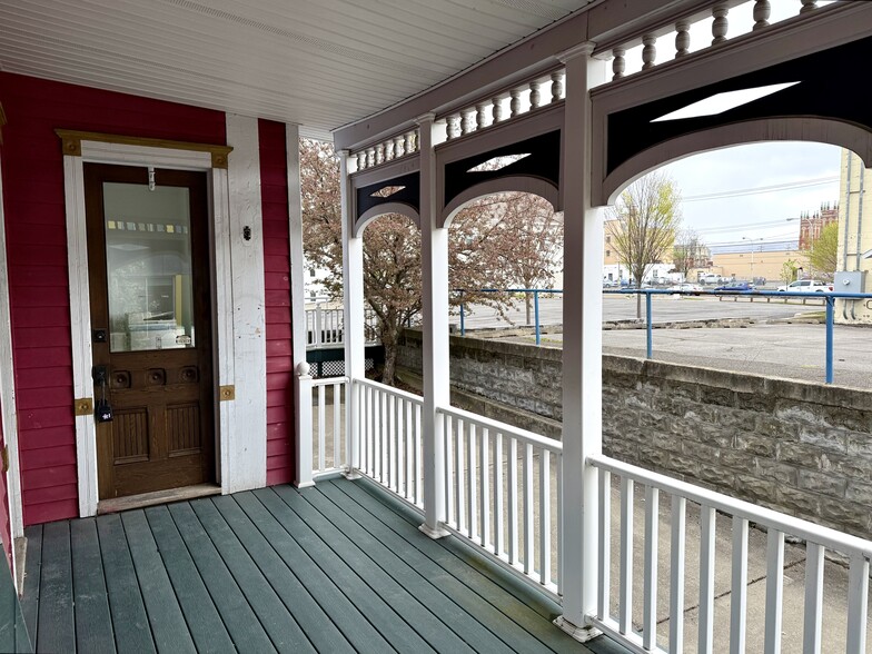 More Photos Of 113 Hawley St, Binghamton Office Residential For Lease