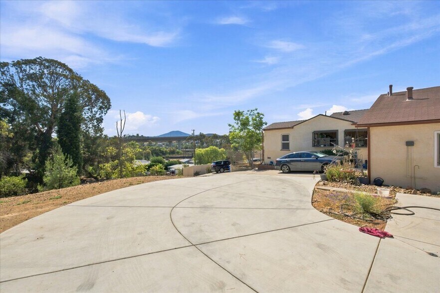 More Photos Of 3860 American Ave, La Mesa Multifamily For Sale