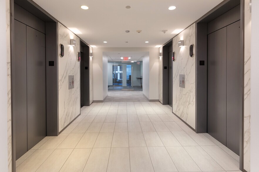 More Photos Of 1660 L St NW, Washington Office For Lease