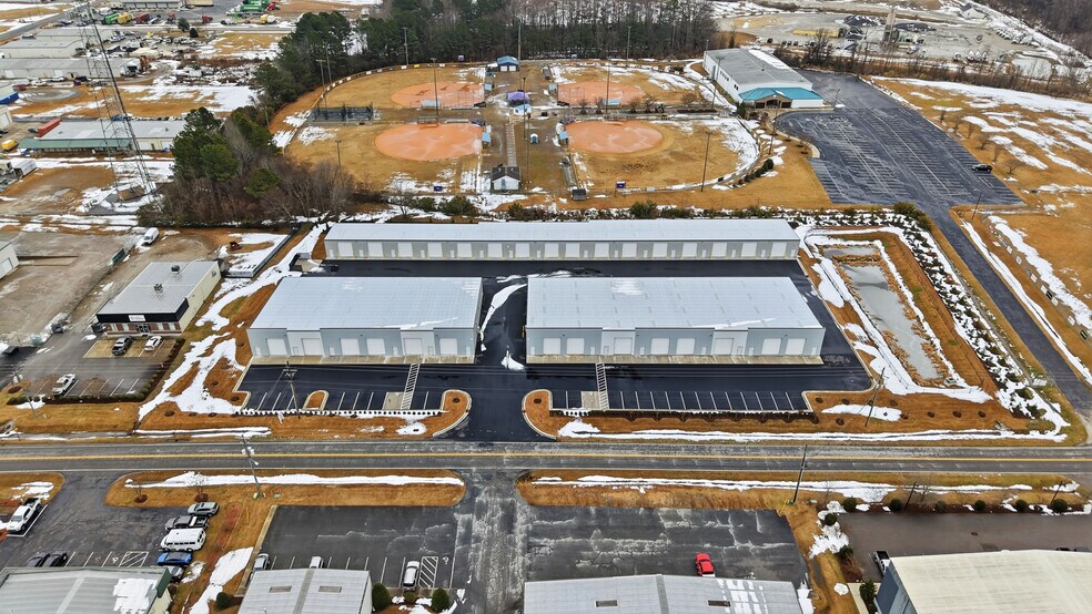 More Photos Of 4771 Reedy Branch Rd, Winterville Warehouse For Lease
