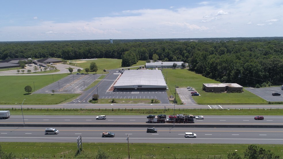 More Photos Of 4330 Kahn Dr, Lumberton General Retail For Lease