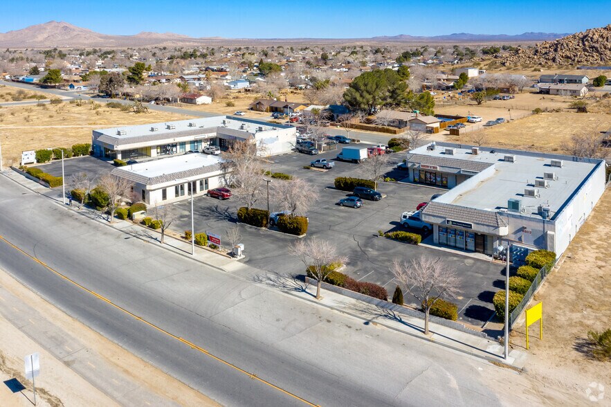 More Photos Of 40112-40134 170th St E, Palmdale Unknown For Lease