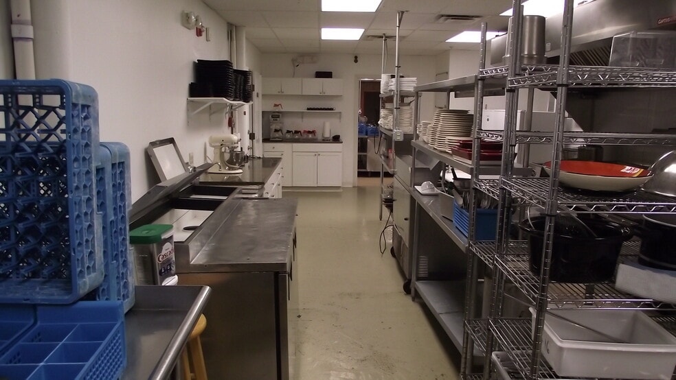 More Photos Of 820 Eastern Ave, Schenectady Religious Facility For Sale