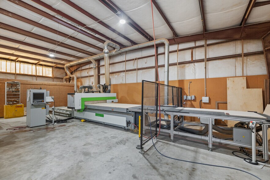 More Photos Of 26509 NW Us-27, High Springs Warehouse For Sale